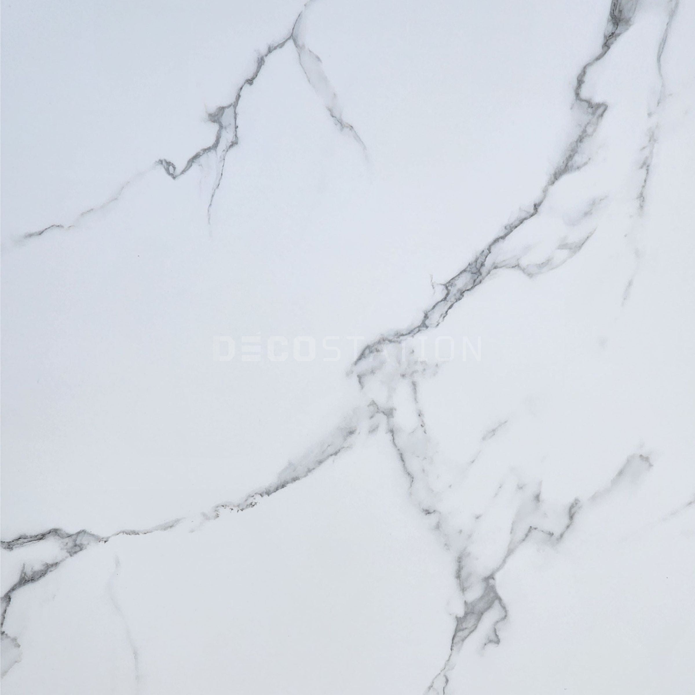 Luna White Vein