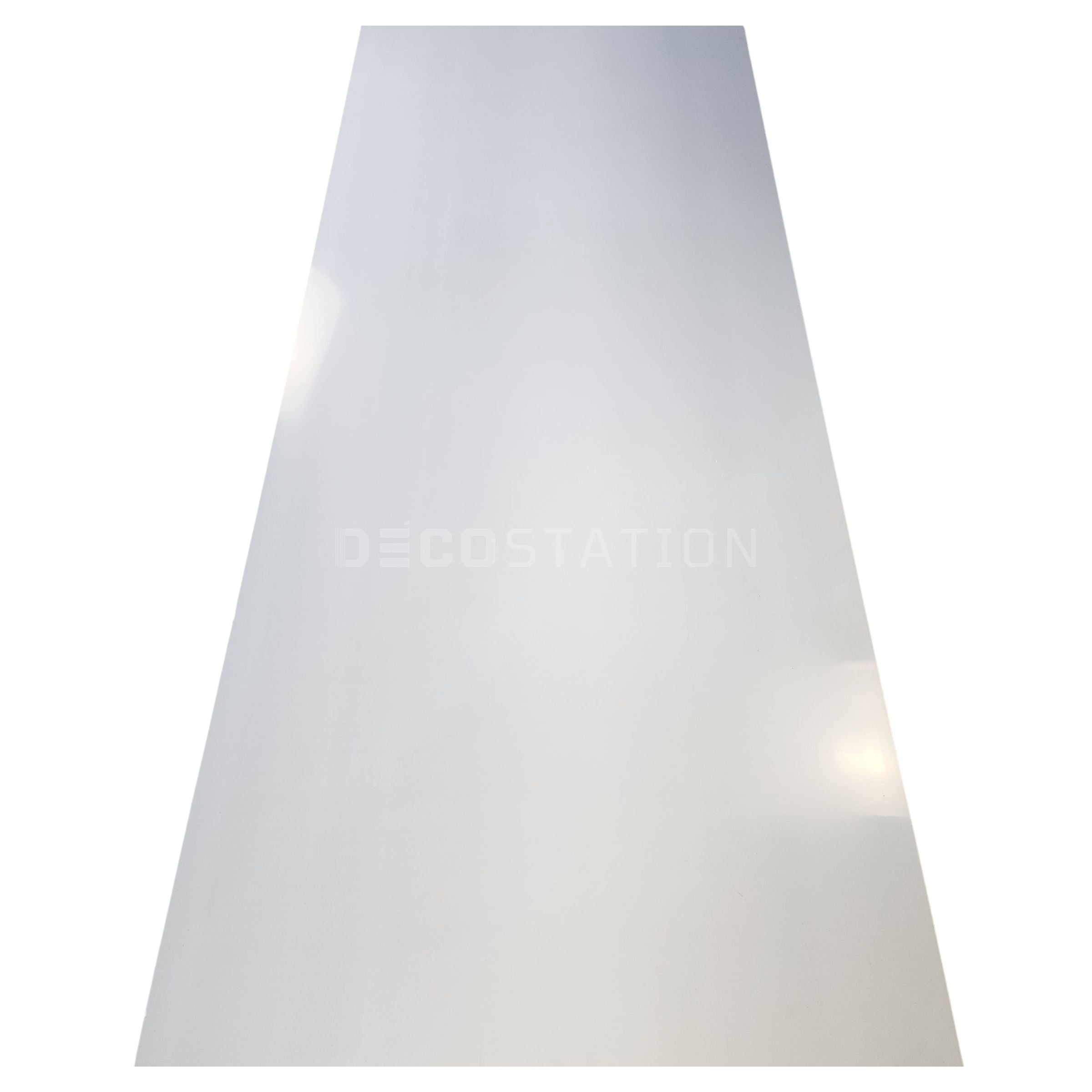 Chipboard Panel – Gloss White (4×9 ft)