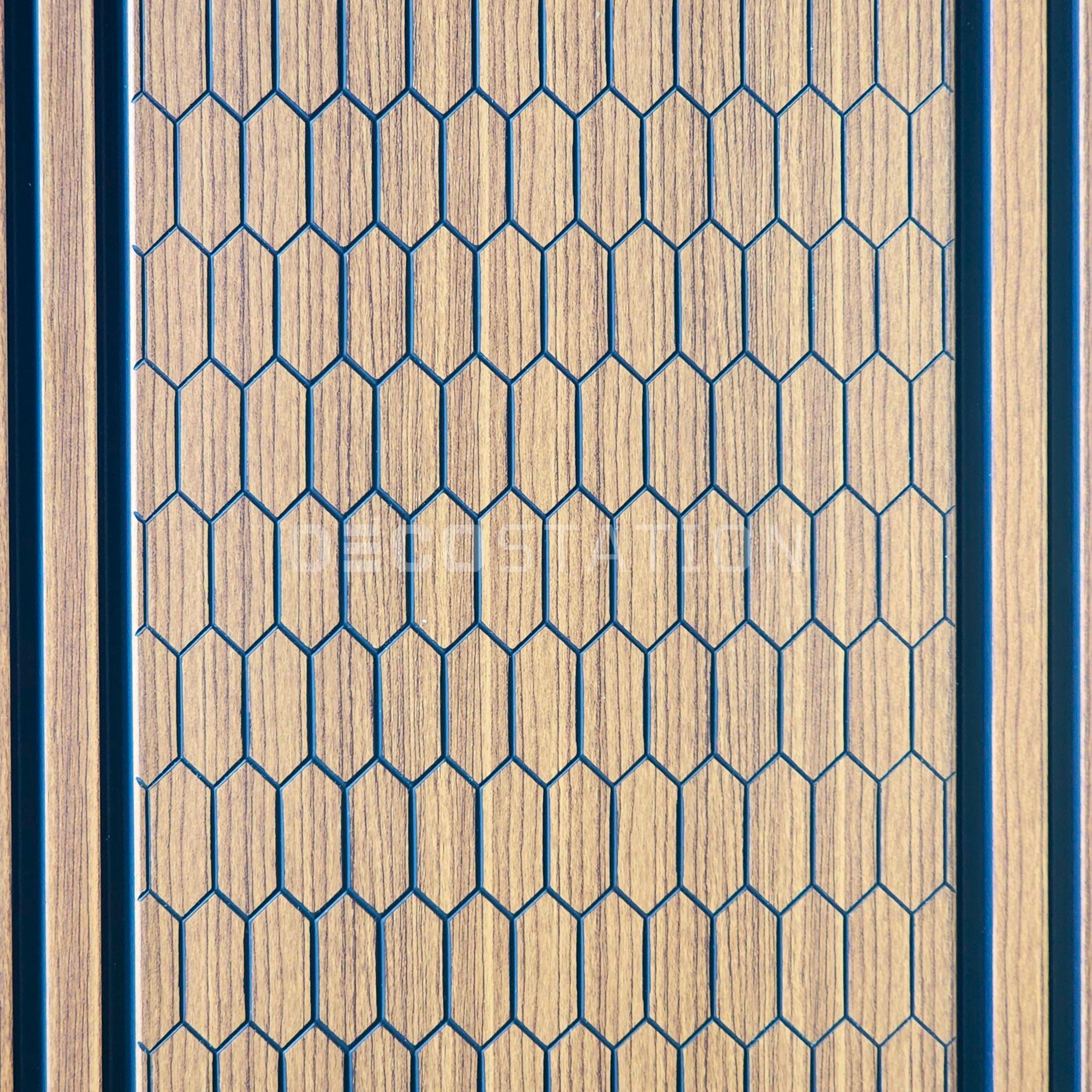 DecoArt Honeycomb Bronze PS Fluted Panel – 11.8″ × 110″