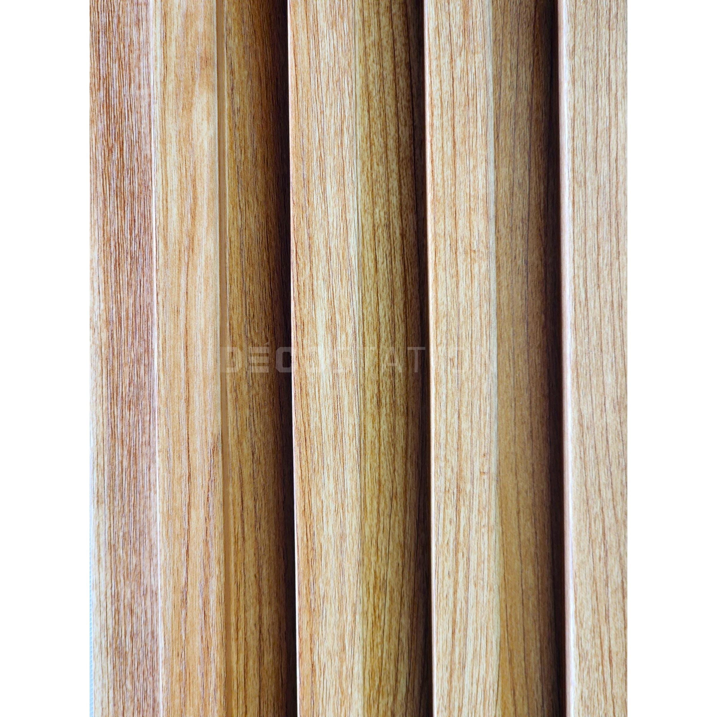 Natural Oak WPC Fluted Panel