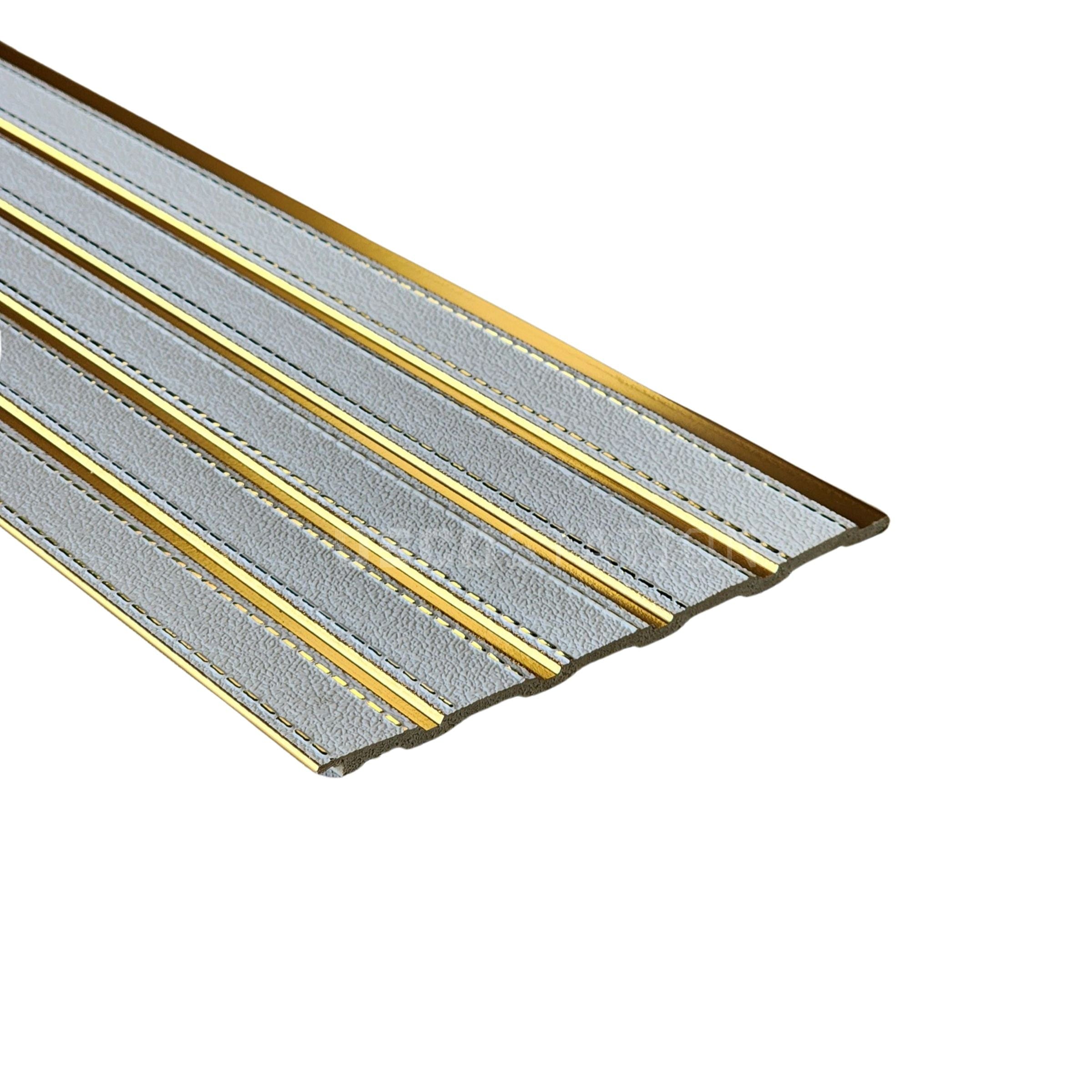 LuxeLine Gold
